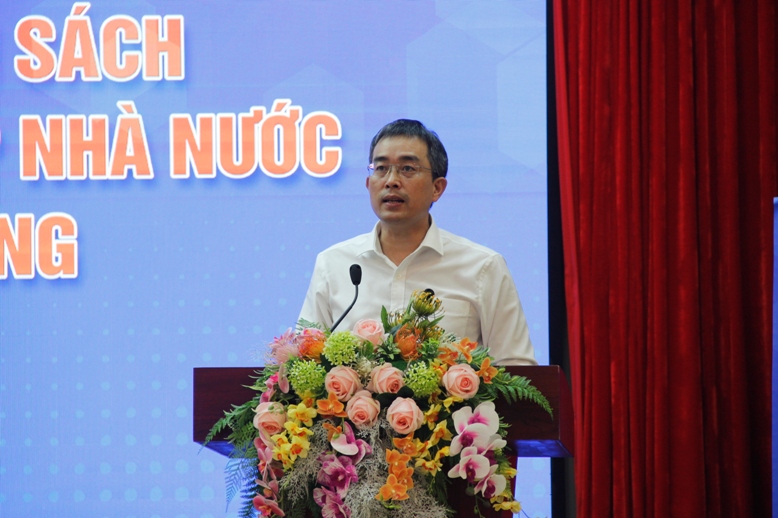 Đồng chí Đặng Ngọc Hòa, Bí thư Đảng ủy, Chủ tịch HĐQT Tổng công ty Hàng không Việt Nam phát biểu tham luận.
