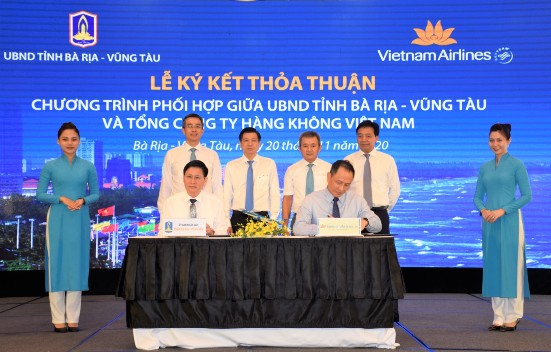 1-	UBND tỉnh Bà Rịa - Vũng Tàu và Vietnam Airlines ký kết thỏa thuận hợp tác giai đoạn 2020 – 2022 .