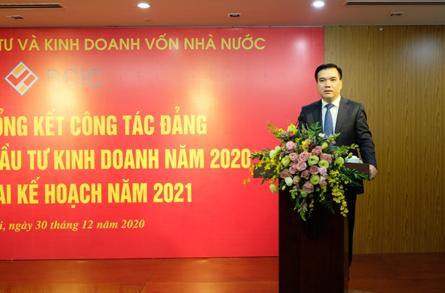 Đồng chí Nguyễn Chí Thành – Phó Bí thư phụ trách Đảng ủy, TVHĐTV, Tổng Giám đốc phát biểu bế mạc Hội nghị.