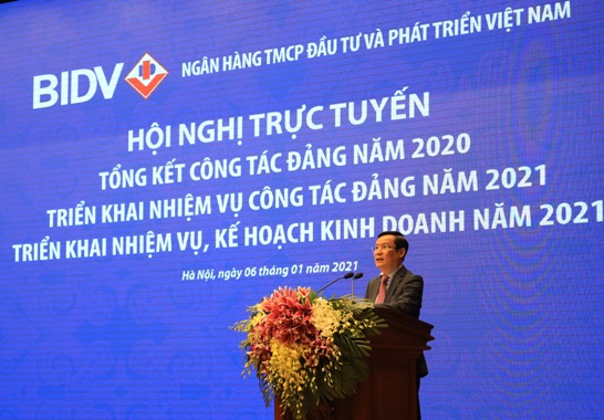 Đồng chí Phạm Tấn Công - Phó Bí thư thường trực Đảng ủy Khối Doanh nghiệp Trung ương phát biểu tại Hội nghị.