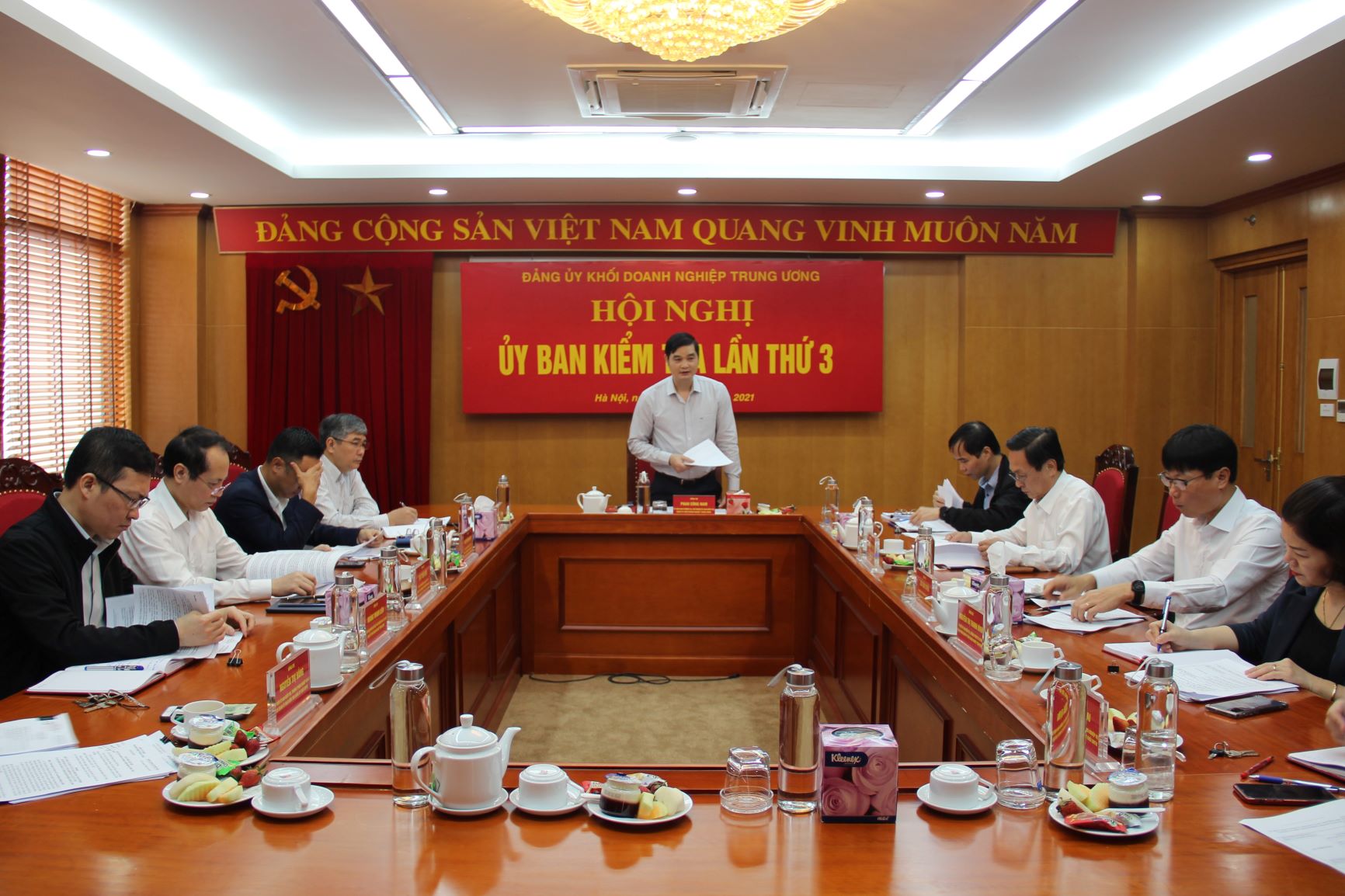 Đồng chí Phan Công Nam, Ủy viên Ban Thường vụ, Chủ nhiệm Uỷ ban Kiểm tra Đảng ủy Khối chủ trì Hội nghị.