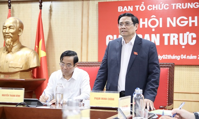 Đồng chí Phạm Minh Chính, Uỷ viên Bộ Chính trị, Trưởng Ban Tổ chức Trung ương Đảng phát biểu tại Hội nghị.