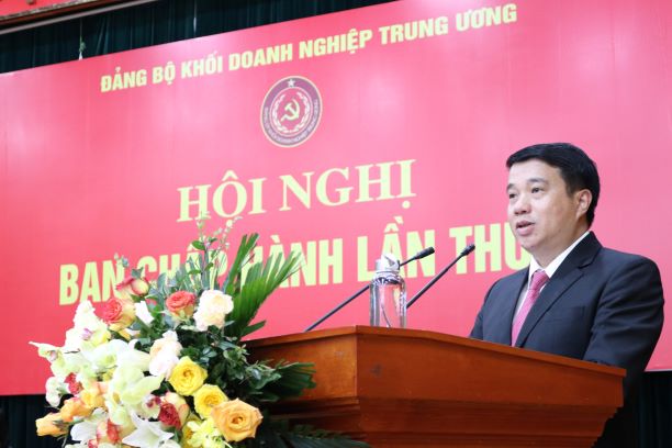 Đồng chí Y Thanh Hà Niê Kđăm, Ủy viên BCH Trung ương Đảng, Bí thư Đảng ủy Khối phát biểu khai mạc Hội nghị.