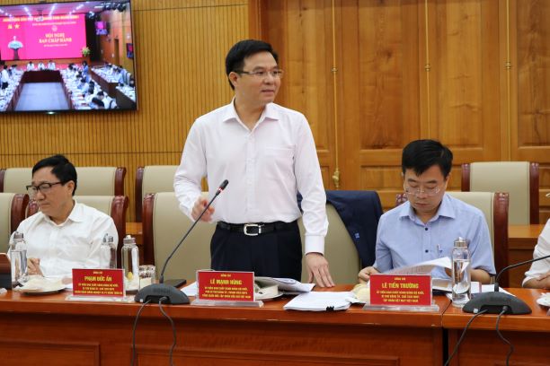 Đồng chí Lê Mạnh Hùng, Ủy viên BCH Đảng bộ Khối, Phó Bí thư Đảng ủy Tập đoàn Dầu khí Quốc gia Việt Nam.
