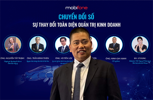Phó Giám đốc Công ty dịch vụ MobiFone Khu vực 1 Nguyễn Ngọc Linh phát biểu, khai mạc tọa đàm trên MobiFone Meeting