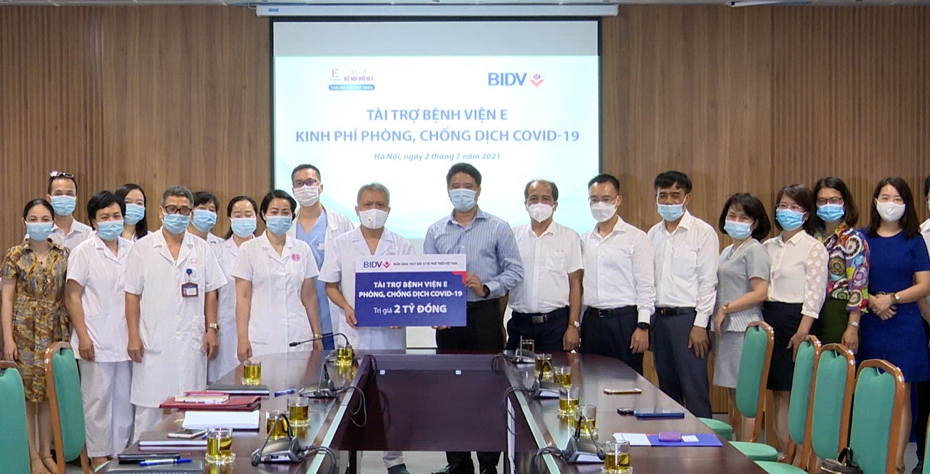 Ngân hàng TMCP Đầu tư và Phát triển Việt Nam tài trợ Bệnh viện E phòng chống dịch Covid-19