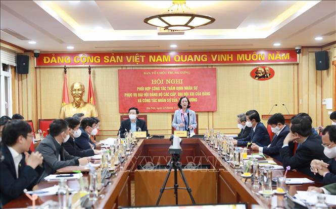 Đồng chí Trương Thị Mai, Ủy viên Bộ Chính trị, Bí thư Trung ương Đảng, Trưởng Ban Tổ chức Trung ương phát biểu kết luận Hội nghị.