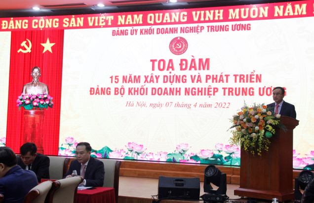 Đồng chí Dương Quang Thành, Bí thư Đảng ủy, Chủ tịch HĐTV Tập đoàn Điện lực Việt Nam phát biểu.