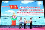 Đoàn công tác Đảng ủy Khối Doanh nghiệp Trung ương dâng hương tưởng nhớ các anh hùng liệt sĩ tại Cảng Quốc tế Cam Ranh