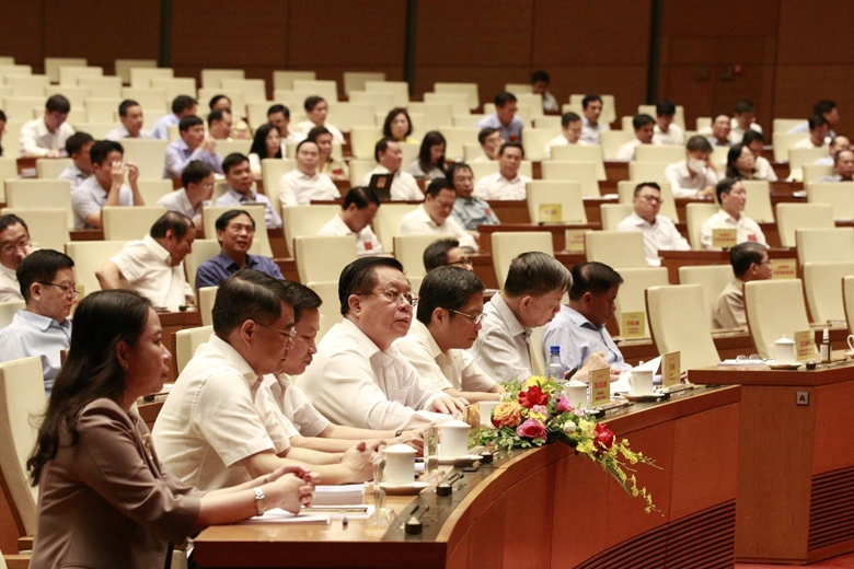 Các đại biểu tham dự Hội nghị tại Hội trường Diên Hồng sáng 22/7.