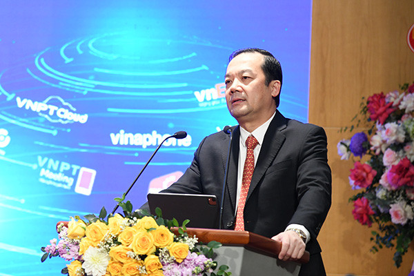 Đồng chí Phạm Đức Long - Thứ trưởng Bộ Thông tin & Truyền thông phát biểu chỉ đạo Hội nghị.