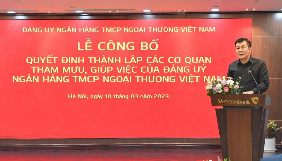 Đ/c Nguyễn Đức Phong - Phó Bí thư thường trực Đảng ủy Khối Doanh nghiệp Trung ương phát biểu chỉ đạo tại buổi lễ
