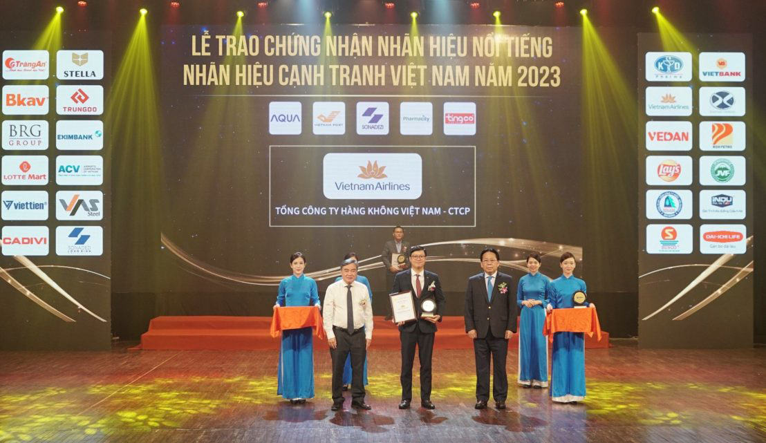 VNA được vinh danh trong Top 10 Nhãn hiệu nổi tiếng Việt Nam 2023.