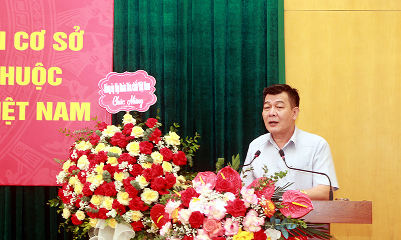 Đồng chí Nguyễn Đức Phong, Phó Bí thư Thường trực Đảng ủy Khối Doanh nghiệp Trung ương phát biểu tại Hội nghị.