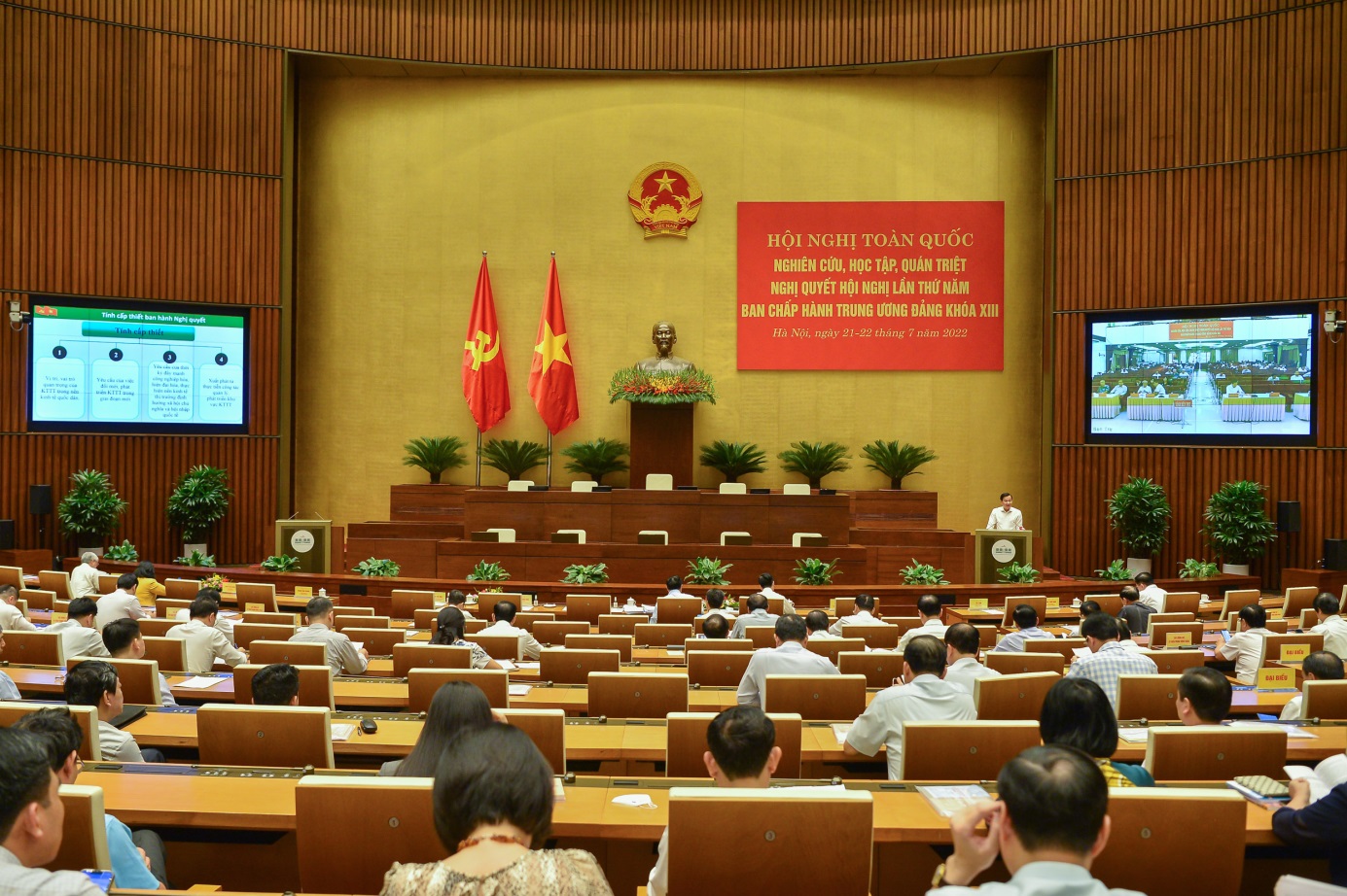 Việc ban hành Nghị quyết 19-NQ/TW thể hiện quyết tâm chính trị cao của Đảng ta về phát triển nông nghiệp, nông dân, nông thôn, tạo bước phát triển toàn diện, bền vững cho nông nghiệp, nông thôn Việt Nam (Ảnh tư liệu).