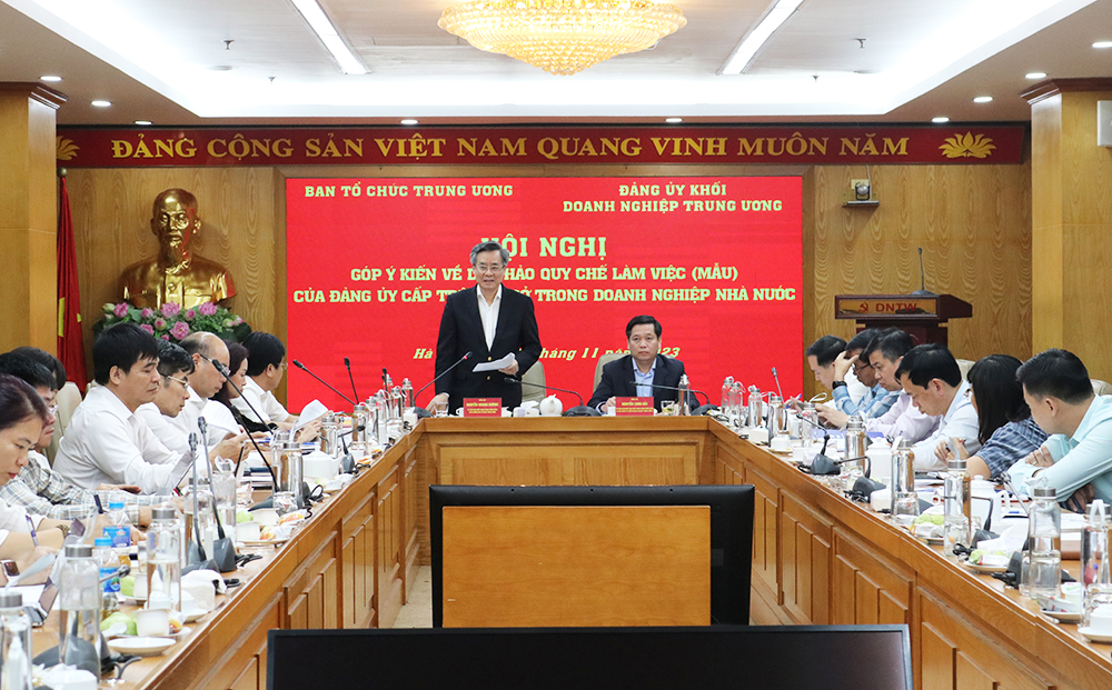 Đồng chí Nguyễn Quang Dương, Uỷ viên BCH Trung ương Đảng, Phó Trưởng Ban Tổ chức Trung ương phát biểu chỉ đạo tại Hội nghị.