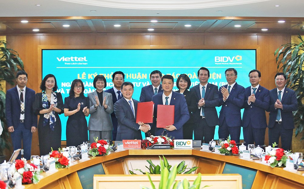 Đại diện Tập đoàn Viettel và BID ký kết Thỏa thuận hợp tác toàn diện giai đoạn 2024-2028.