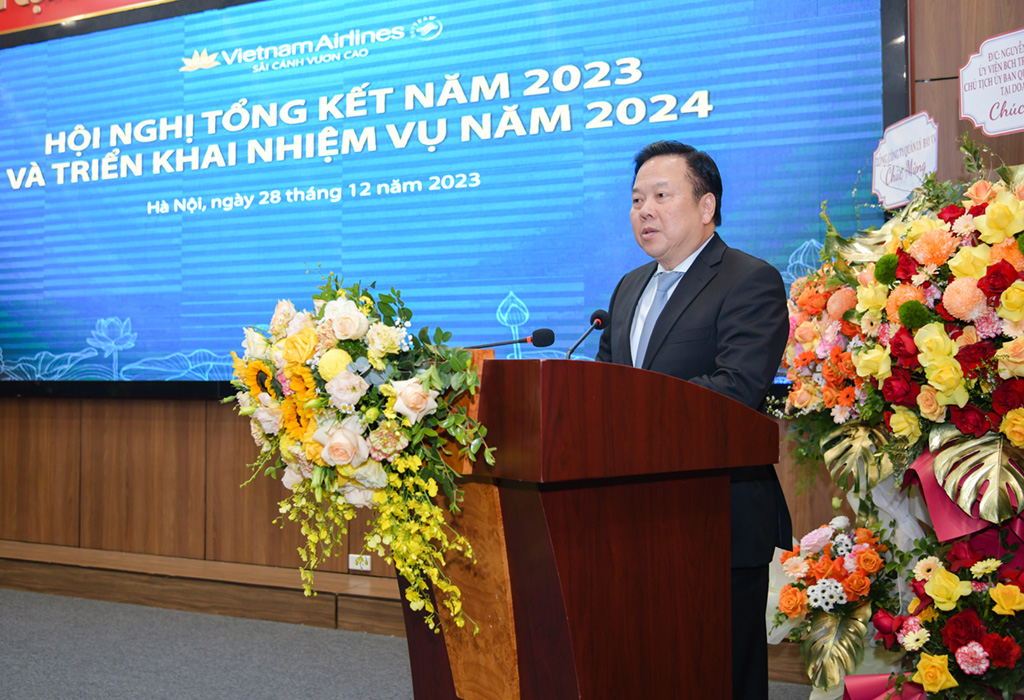Đồng chí Nguyễn Hoàng Anh - Ủy viên BCH Trung ương Đảng, Chủ tịch Ủy ban Quản lý vốn nhà nước tại doanh nghiệp phát biểu chỉ đạo tại Hội nghị.