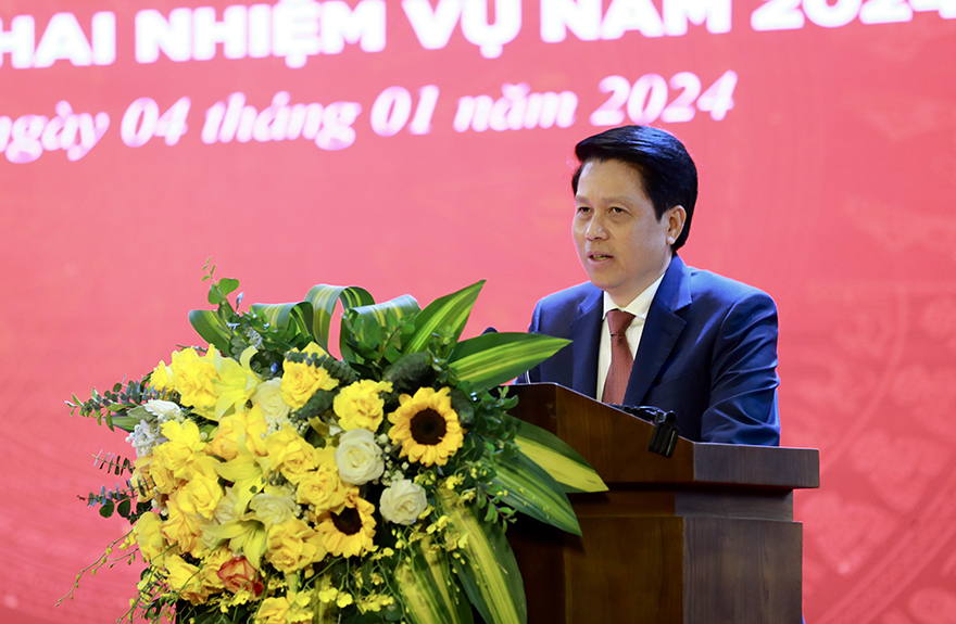 Đồng chí Phạm Tiến Dũng - Ủy viên Ban cán sự Đảng, Phó Thống đốc NHNN phát biểu chỉ đạo Hội nghị.