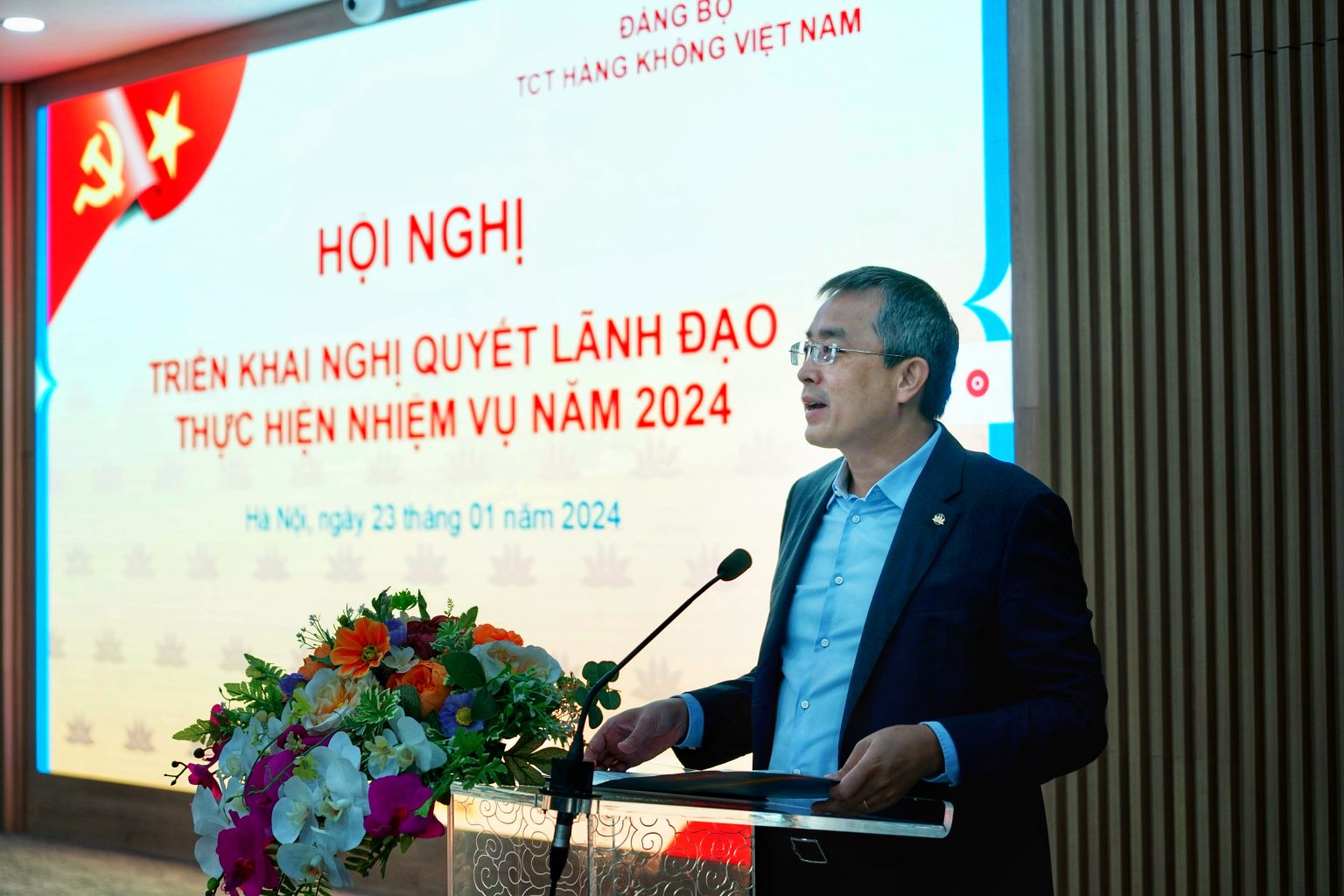 1-	Đồng chí Đặng Ngọc Hòa – Bí thư Đảng ủy, Chủ tịch HĐQT TCT phát biểu tại Hội nghị.
